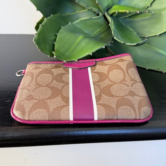 Coach signature waxed canvas & genuine leather wristlet clutch pink/purple - Picture 6 of 7